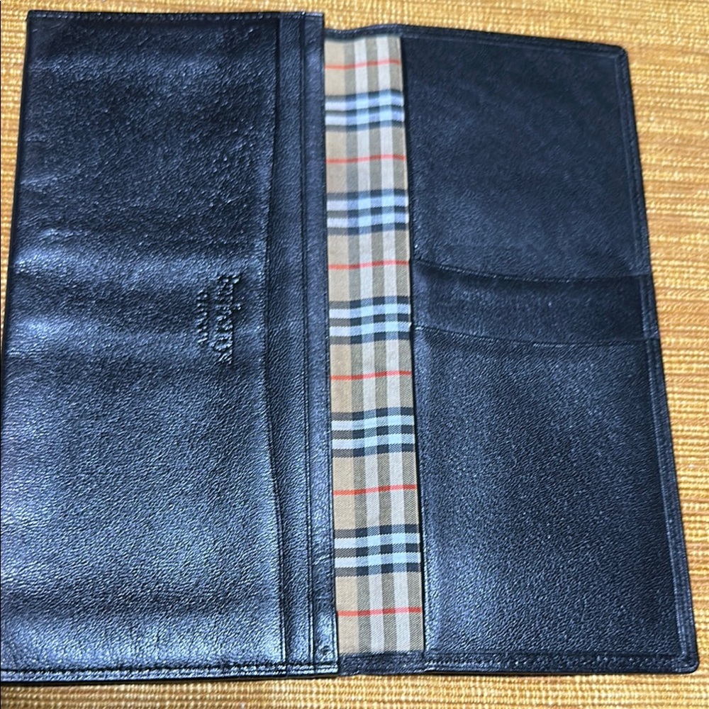 Burberry Black Leather Wallet unisex men women soft leather vintage